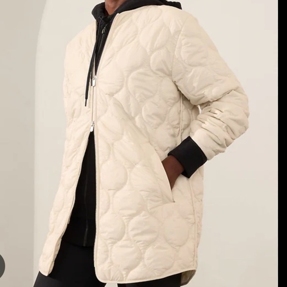Athleta Quilted Puffer Alight Jacket in Bone color Size Large NWT - Picture 4 of 14